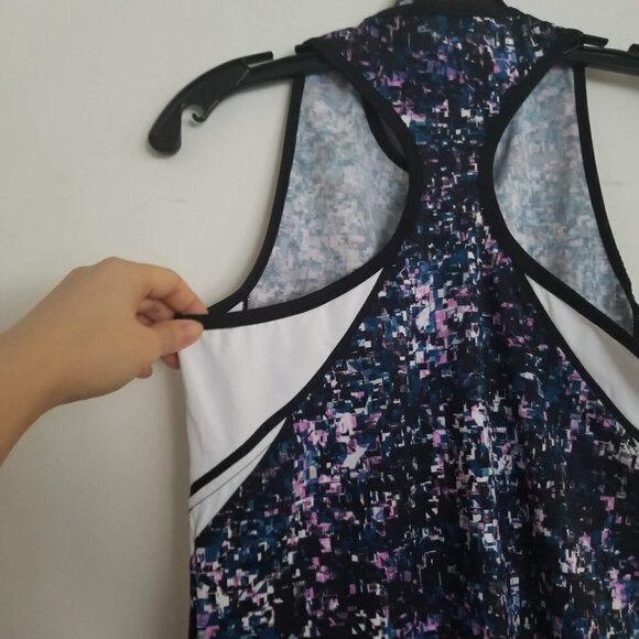 Tail Racerback Abstract Print Mesh Front Tank Top - Picture 7 of 11